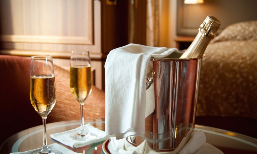 goedkoopste-vijfsterrenhotels-ter-wereld