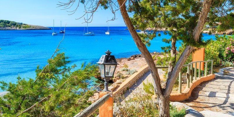 Geboorte geven Spit vijver Dit zijn de fijnste tips voor een vakantie op Ibiza met kinderen