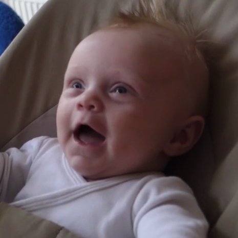 video baby cela lynn lachen