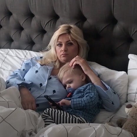 video-bobbi-eden-brandon-pyjamadag