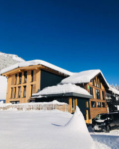 Verhuizen naar Oostenrijk skiën Sanne